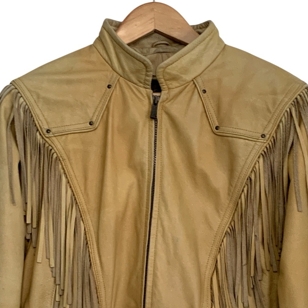 Vintage 80’s Adventure Bound Wilson’s Leather Fringe Jacket - Picture 4 of 16